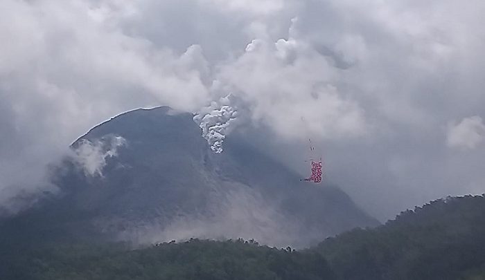 Aktivitas Meningkat Badan Geologi Perluas Radius Bahaya Gunung