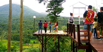 kaisanti flower garden tomohon